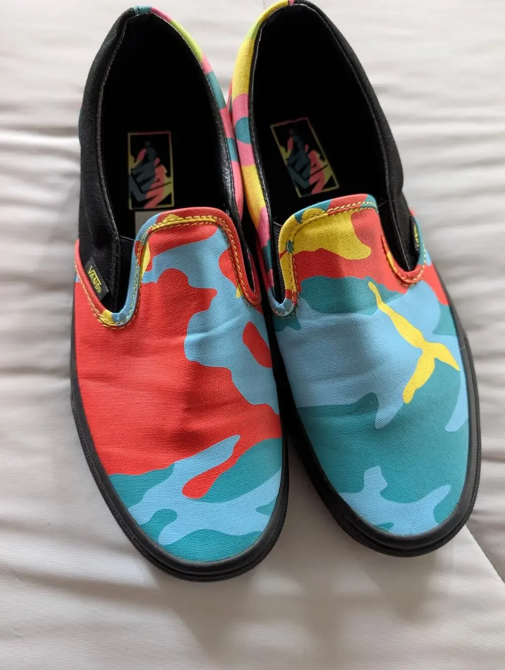Vans Classic Slip-On Neon Camo Multi Men's 8 / Women's 9.5